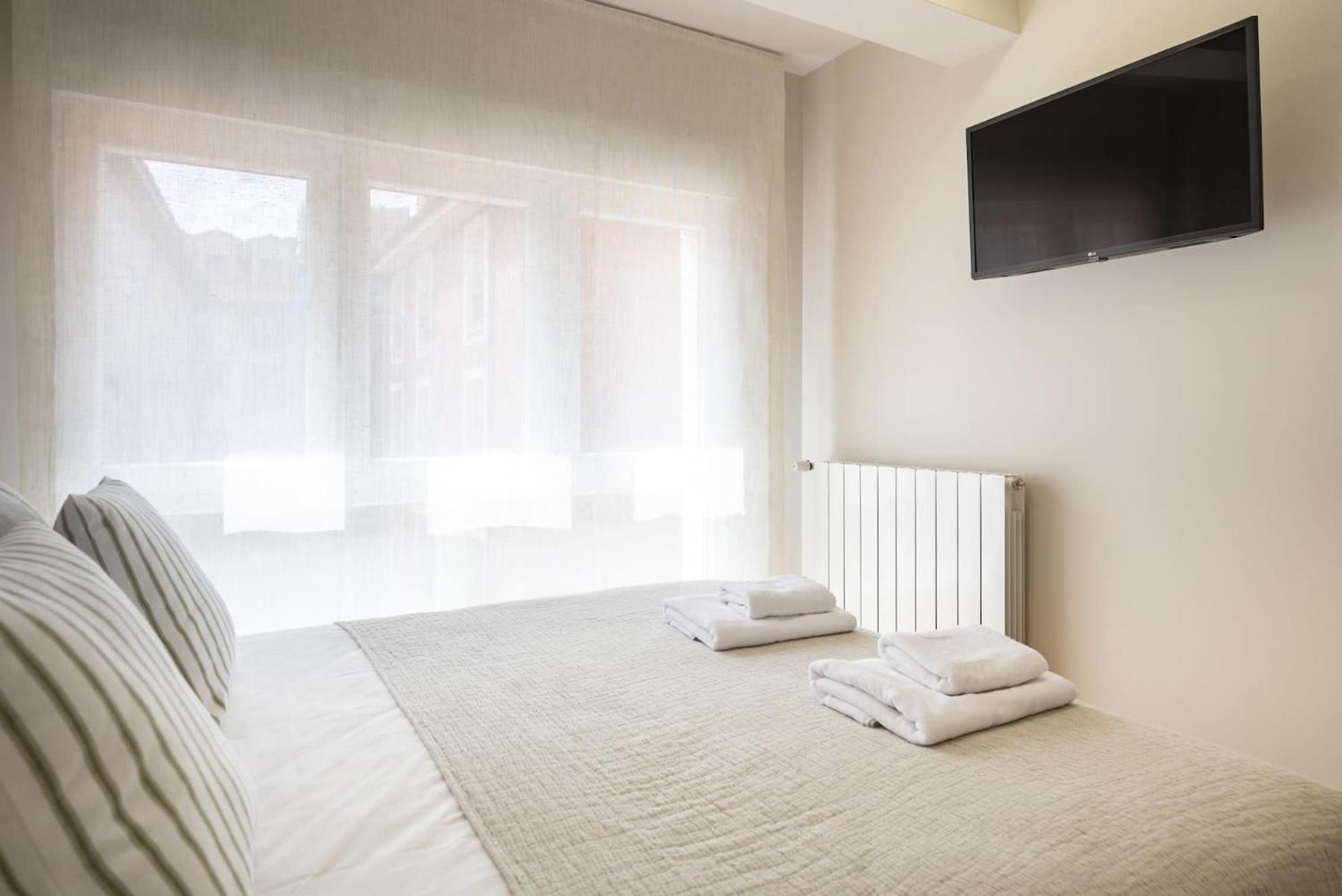 Elegante Apartamento En El Centro. Nuevo! Santander Bagian luar foto