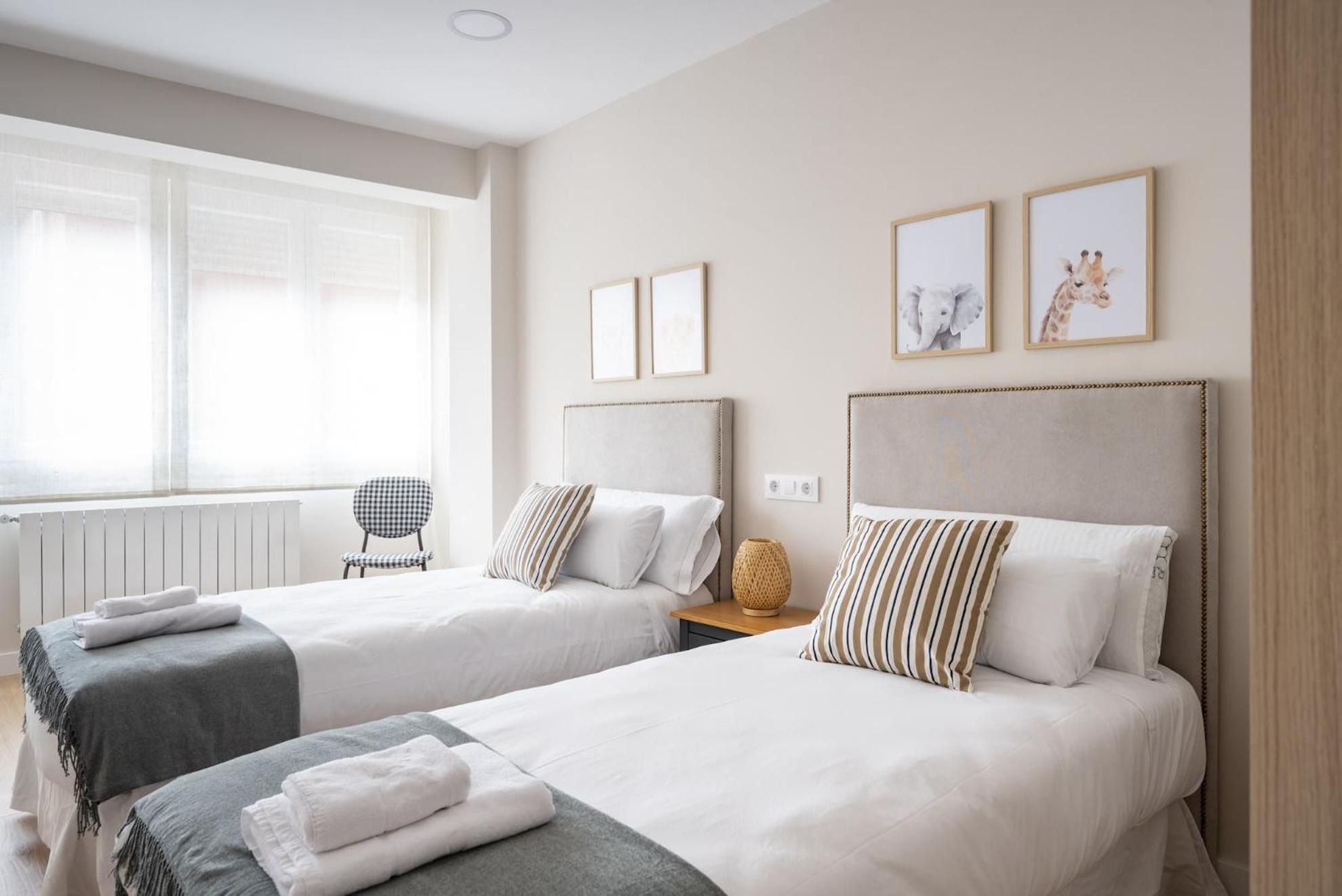 Elegante Apartamento En El Centro. Nuevo! Santander Bagian luar foto