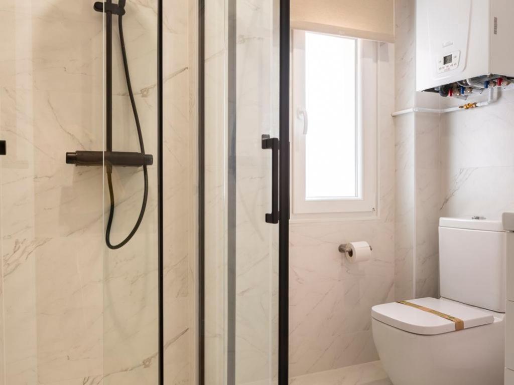 Elegante Apartamento En El Centro. Nuevo! Santander Bagian luar foto